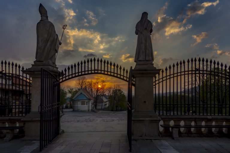 Planujemy multimedialne spektakle plenerowe