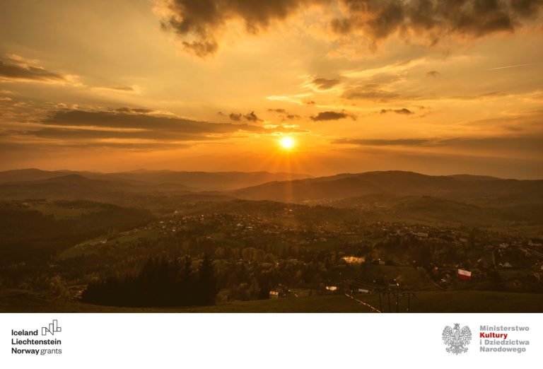 Dróżki Kalwaryjskie to wyjątkowe miejsce harmonii