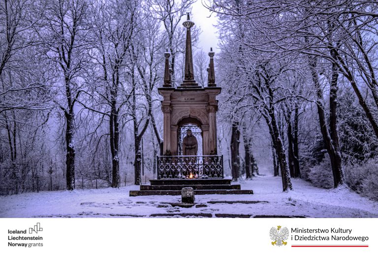 We are building a team